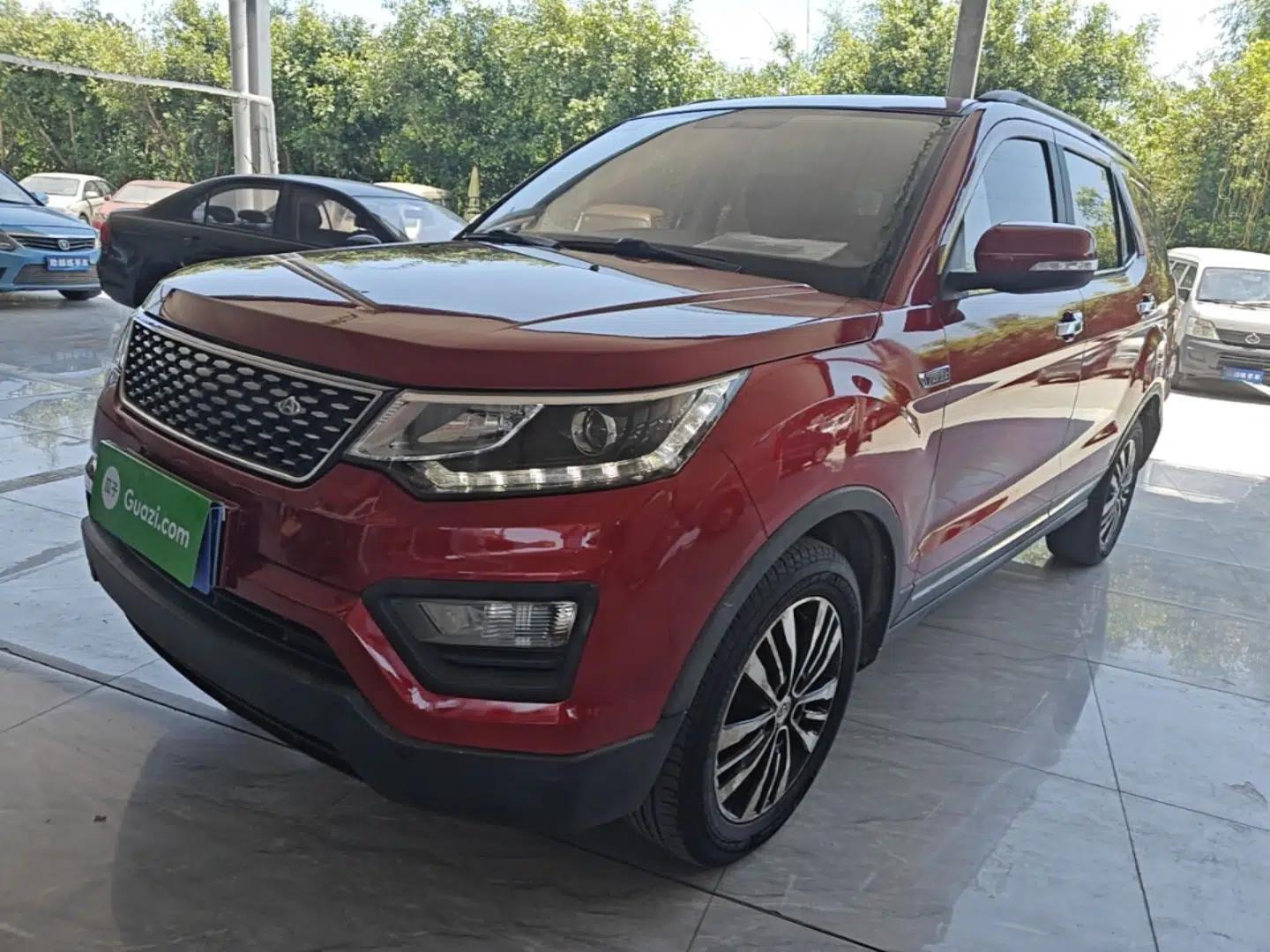 CHANGAN OSHAN CX70 2017 Facelifted CX70T 1.5T Manual High-Performance Edition — миниатюра 1