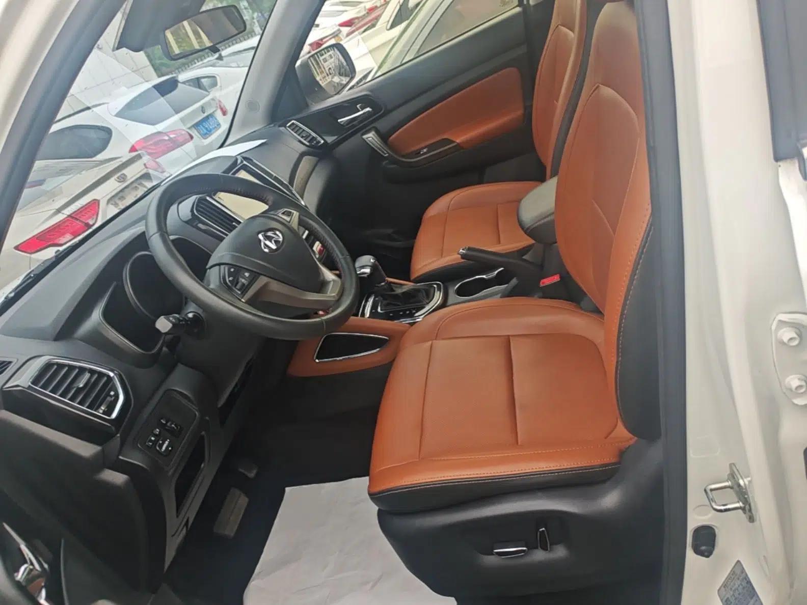 CHANGAN OSHAN CX70 2017 Facelifted CX70T 1.5T Automatic Zunqing Edition — миниатюра 18