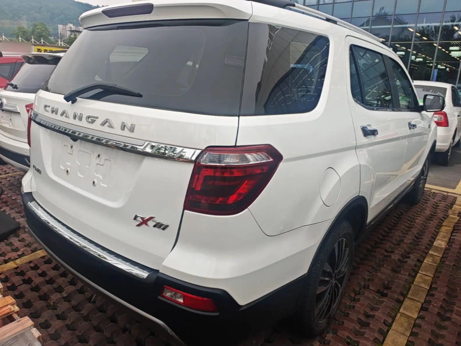 CHANGAN OSHAN CX70 2017 Facelifted CX70T 1.5T Automatic Zunqing Edition — миниатюра 6