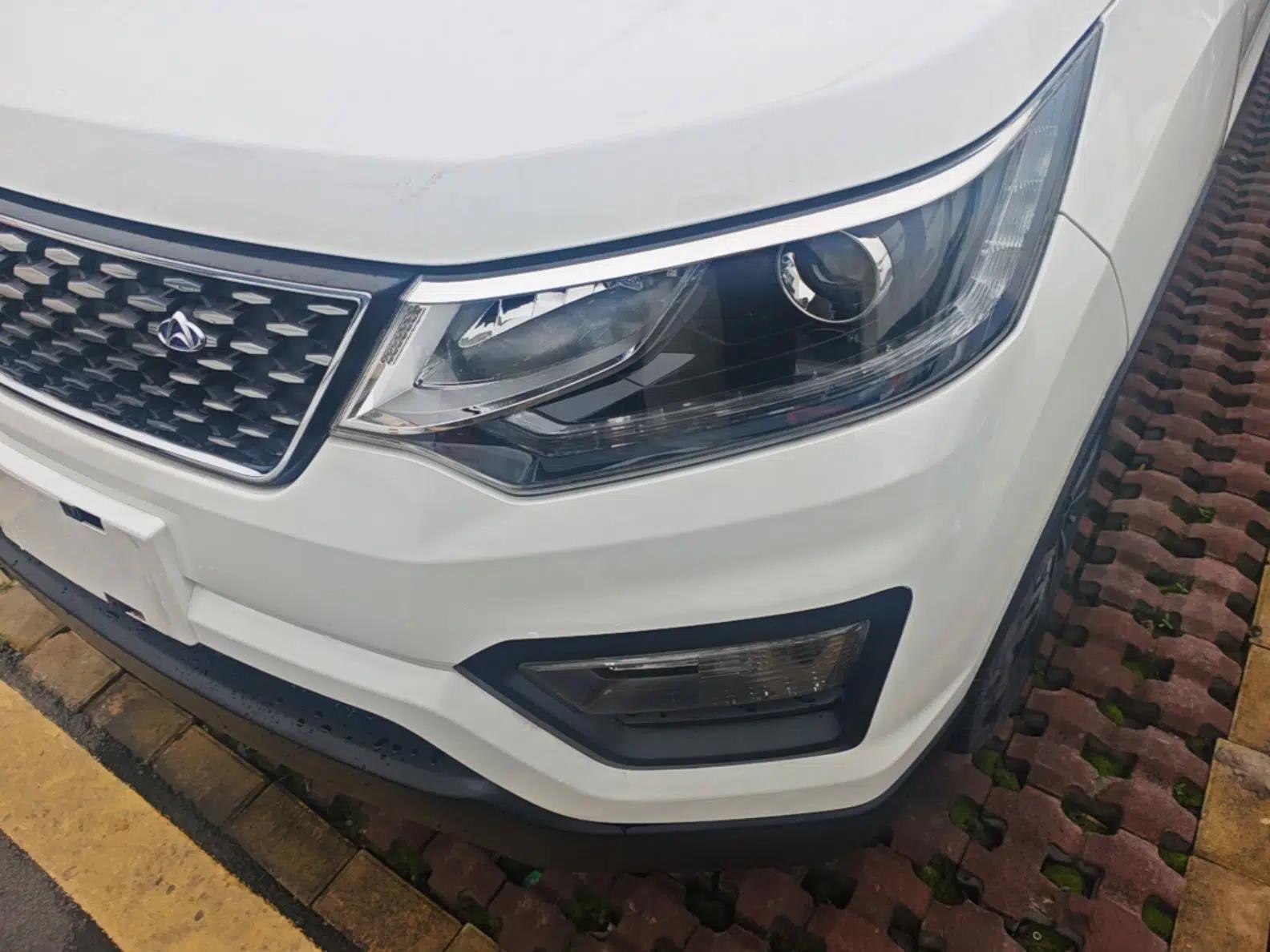 CHANGAN OSHAN CX70 2017 Facelifted CX70T 1.5T Automatic Zunqing Edition — миниатюра 9