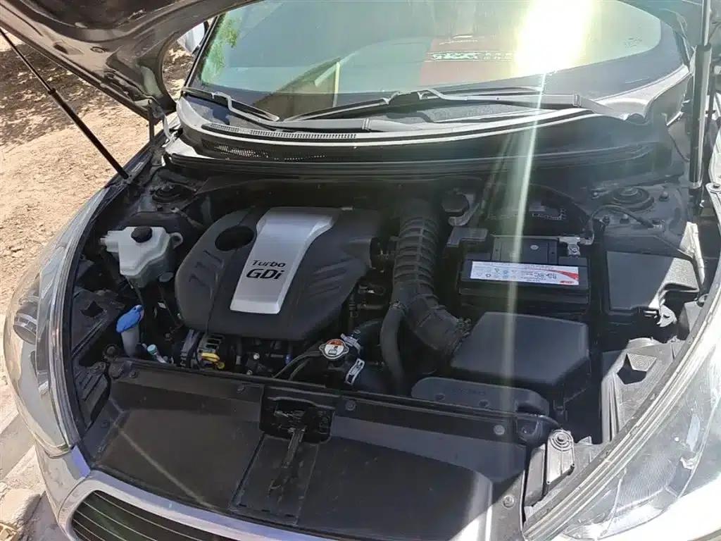Veloster 2012 1.6T Automatic Luxury Edition — миниатюра 20
