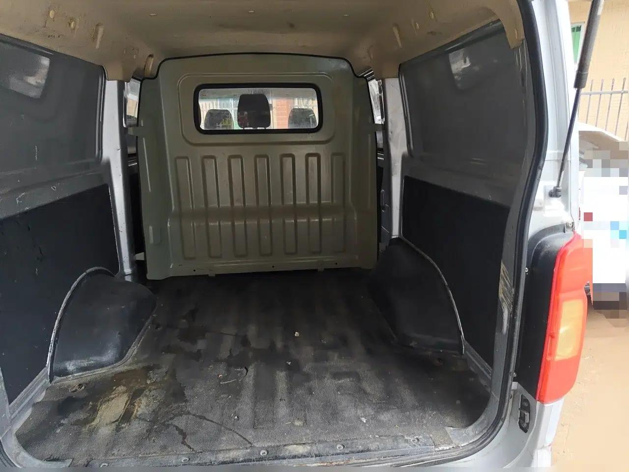 CHANGAN KAICHENG Ruixing M80 2018 1.5L Base Model Van Semi-Blind Window Flat Roof Rear-Hinged Doors 4G15S — миниатюра 20