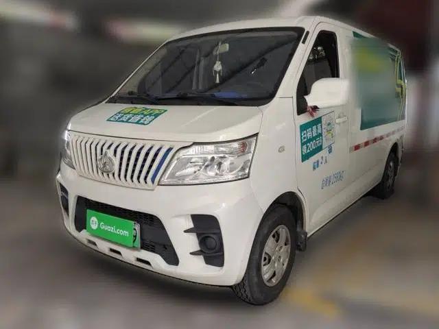 CHANGAN KAICHENG Ruixing EM60 2022 Pure Electric Van 4498 mm Long Flat Roof with Rear-Hinged Doors 2 Seats 60 kW 41.86 kWh