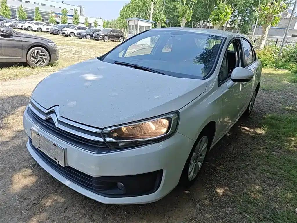 Citroën C4 Sega 2016 1.6L Automatic Comfort Model — миниатюра 1