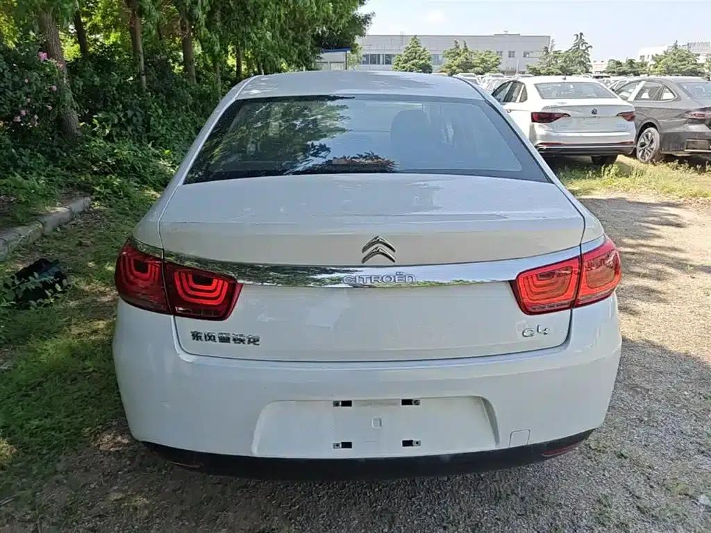 Citroën C4 Sega 2016 1.6L Automatic Comfort Model — миниатюра 6
