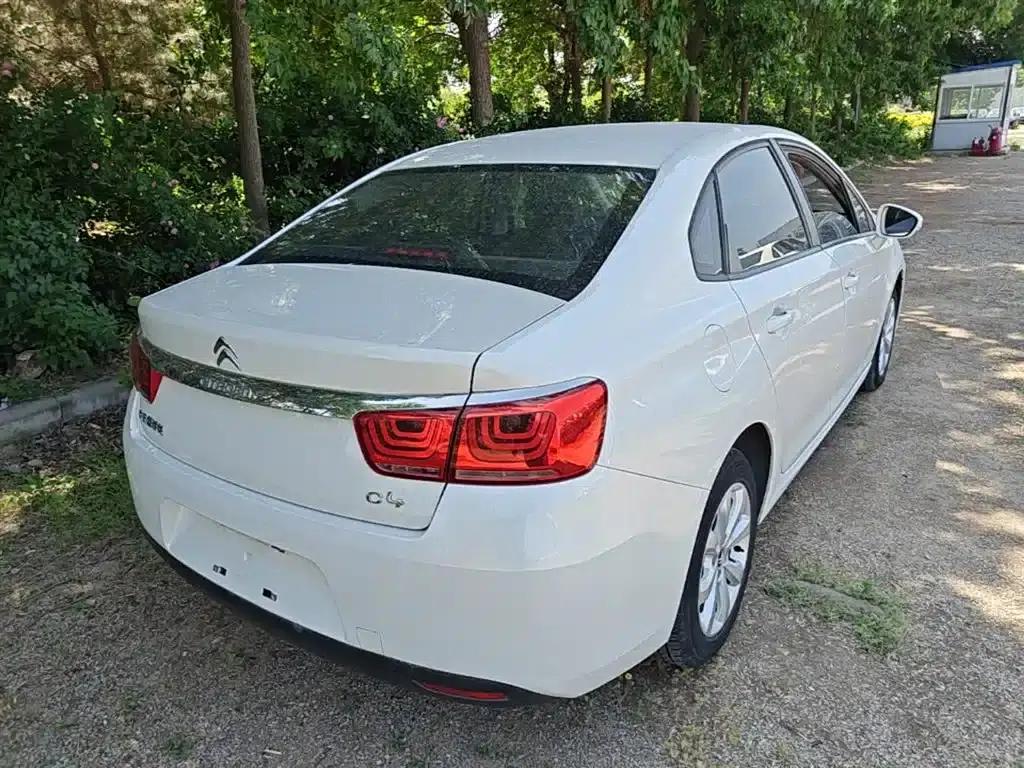 Citroën C4 Sega 2016 1.6L Automatic Comfort Model — миниатюра 7