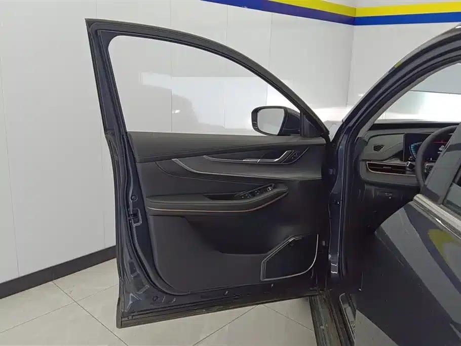 Exeed C-DM 2022 1.5TCI-DHT 105KM Wind Chaser Edition — миниатюра 7