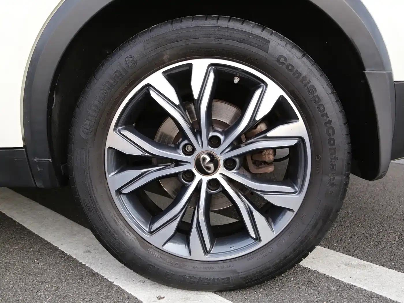 Infiniti QX30 2017 1.6T 2WD Sport Edition — миниатюра 17