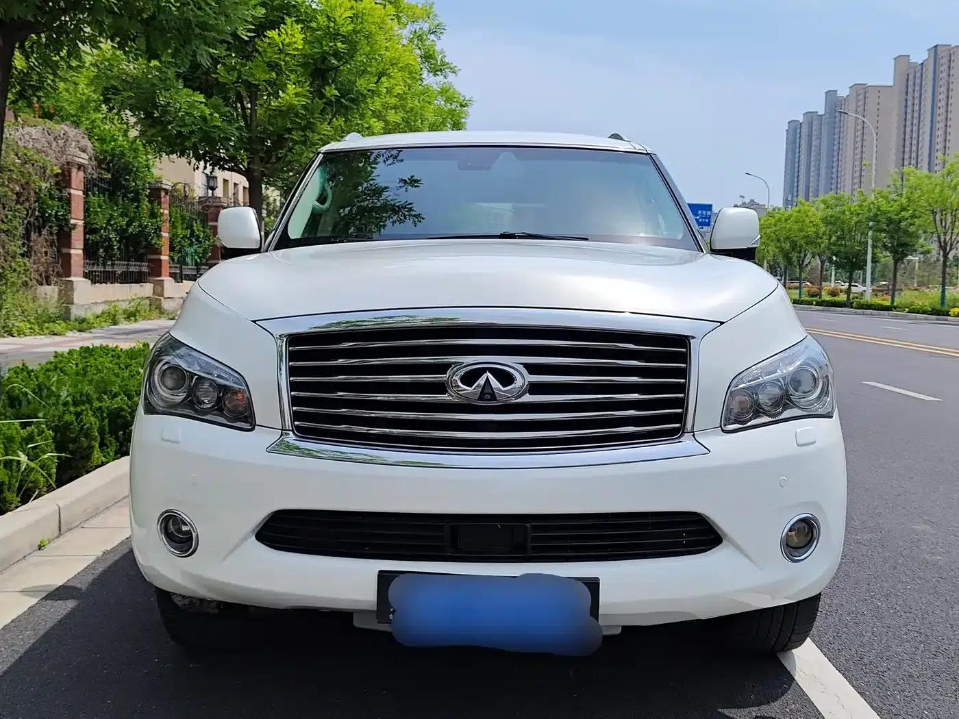 2011 Infiniti QX56 — миниатюра 17
