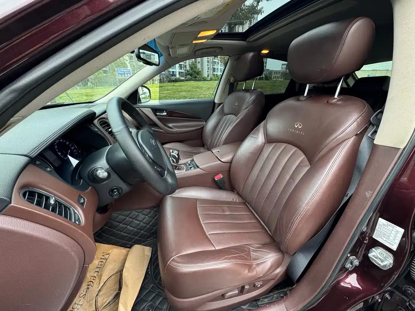 Infiniti EX 2011 EX25 Premium Edition — миниатюра 5