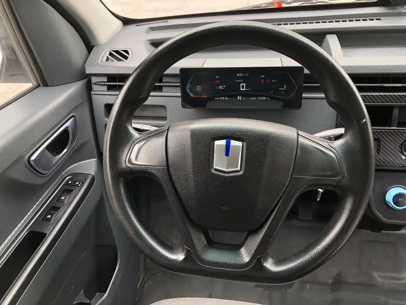 CATL 41.86kWh Premium Edition 2023 Model V6E — миниатюра 6