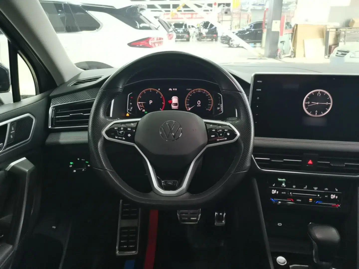 Volkswagen Tiguan X 2022 330TSI Two-Wheel-Drive Flagship Edition — миниатюра 14