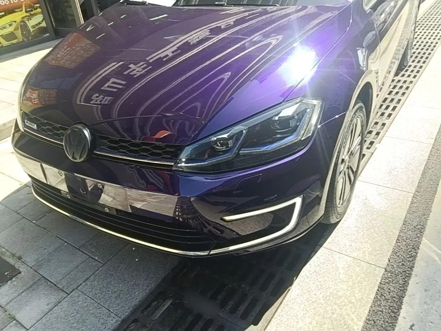 Volkswagen Golf Pure Electric 2020 Chari — миниатюра 5