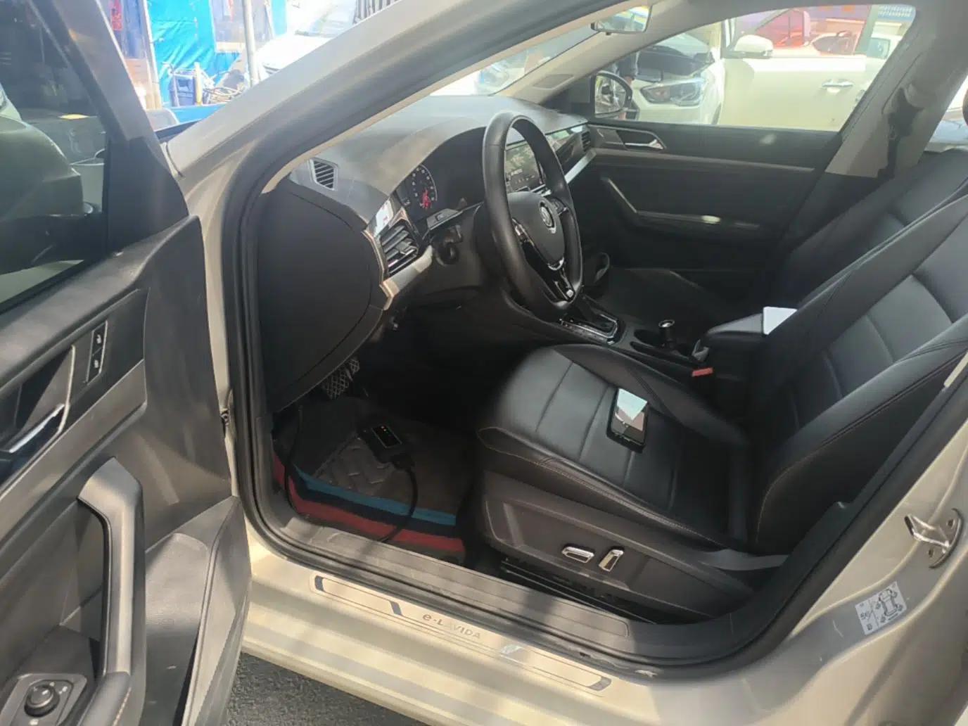 Volkswagen Lavida Pure Electric 2019 Enjoyment Edition — миниатюра 19