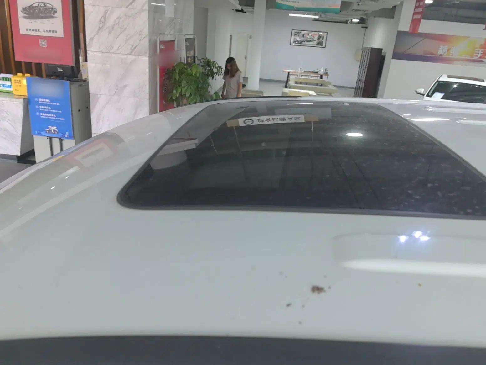 SAIC MAXUS G20 2021 Facelifted PLUS 2.0T Gasoline Automatic Luxury Edition — миниатюра 11