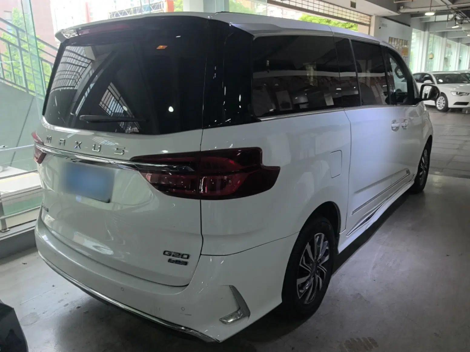 SAIC MAXUS G20 2021 Facelifted PLUS 2.0T Gasoline Automatic Luxury Edition — миниатюра 6