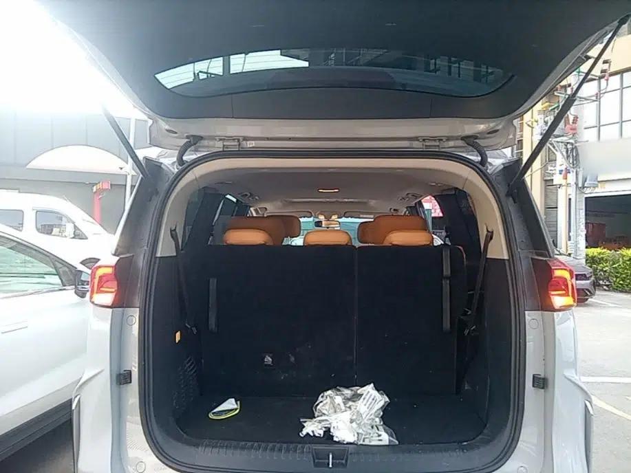 SAIC MAXUS G50 PHEV 2025 Leading Edition — миниатюра 21