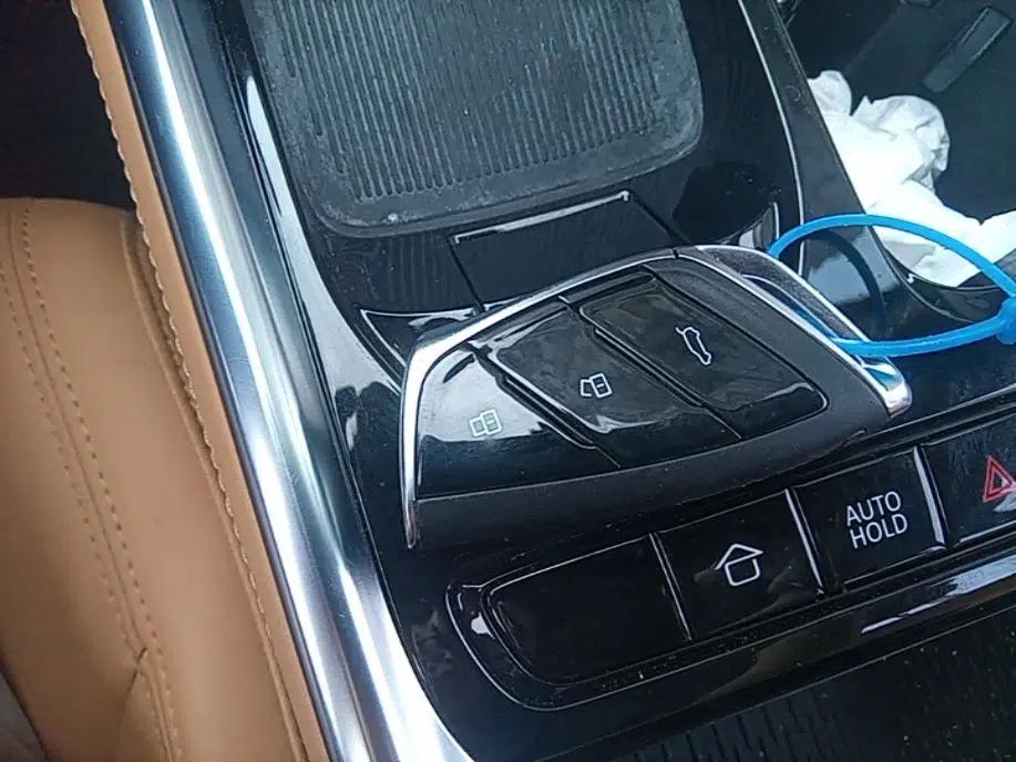 SAIC MAXUS G50 PHEV 2025 Leading Edition — миниатюра 22