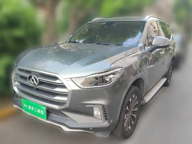 SAIC MAXUS D90 