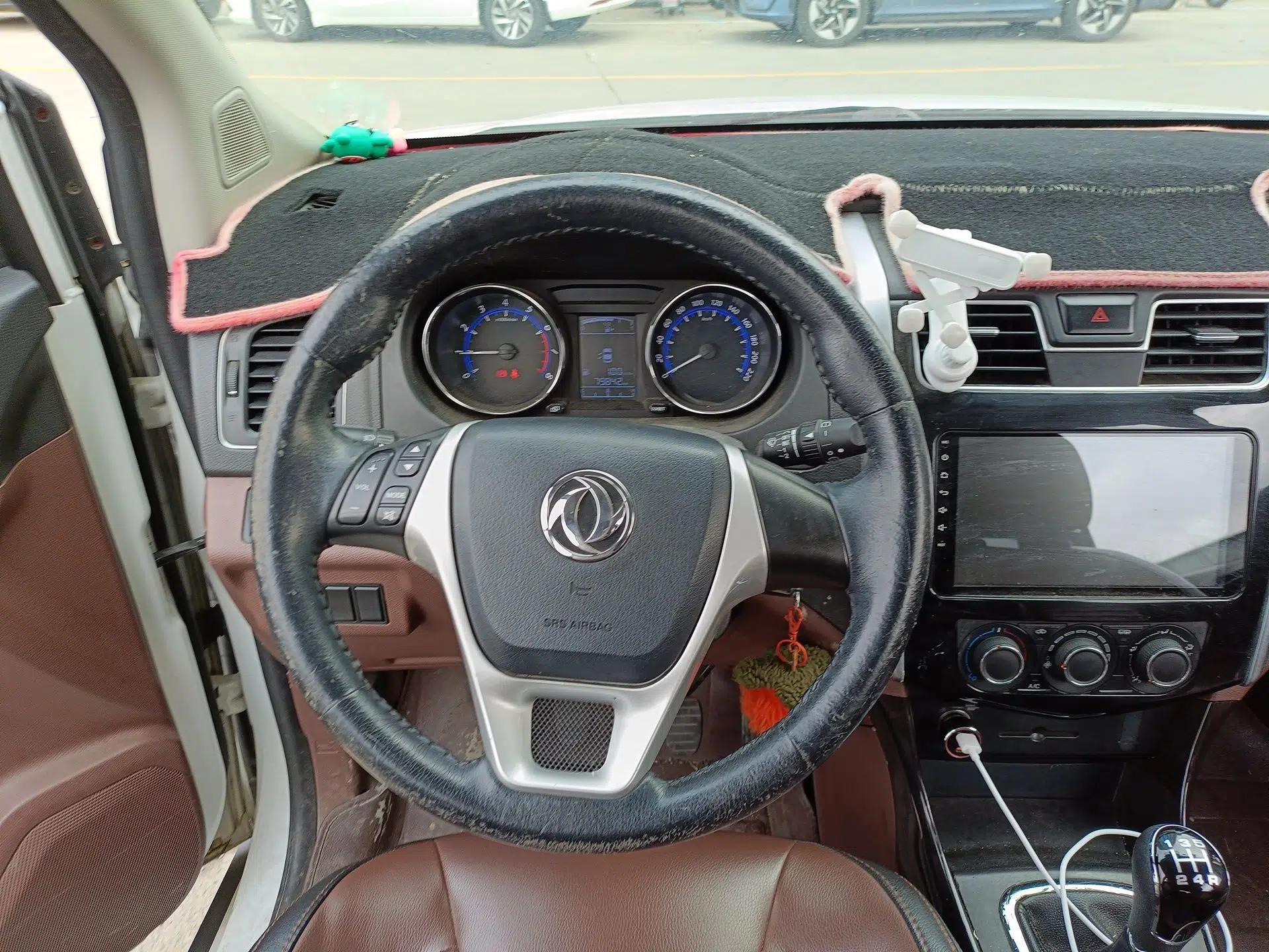 FORTHING SX6 2016 1.6L Manual Luxury Model — миниатюра 11