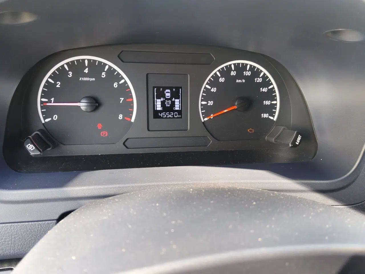 FORTHING Lingzhi PLUS 2023 2.0L Manual Comfort Version CNG 7-Seater — миниатюра 13