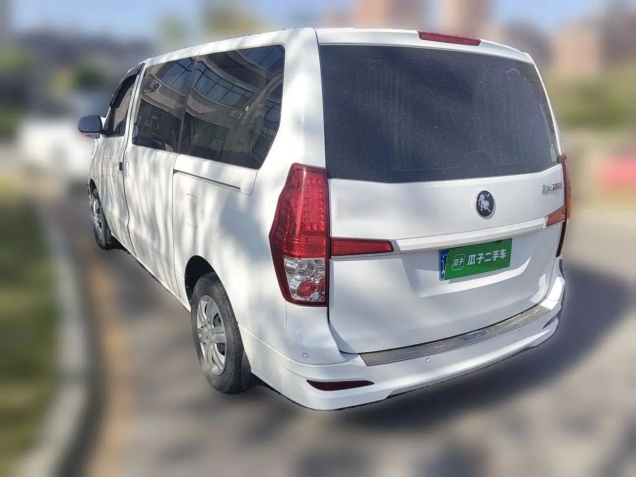 FORTHING Lingzhi PLUS 2023 2.0L Manual Comfort Version CNG 7-Seater — миниатюра 4