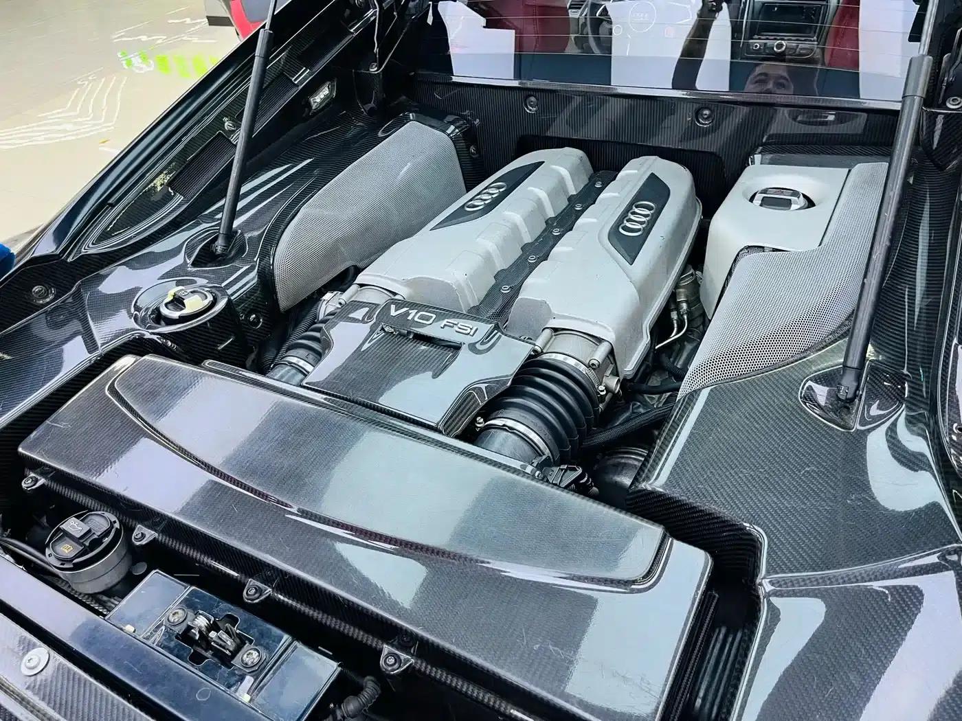 Audi R8 2012 5.2 FSI quattro Limited Edition — миниатюра 14