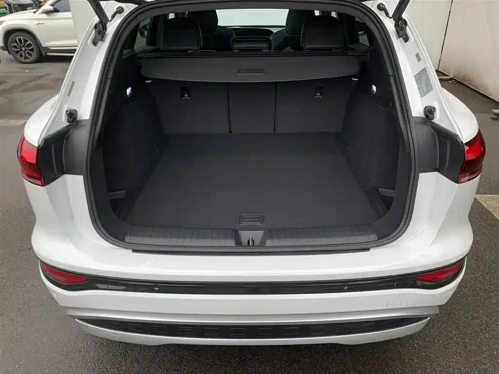 Audi Q6L e-tron 2026 Extended Range Version — миниатюра 6