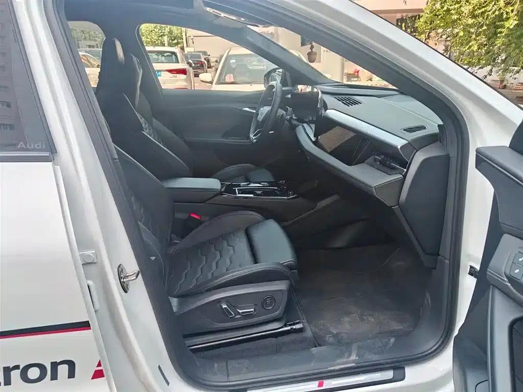 Audi Q6L e-tron 2026 First Edition — миниатюра 11