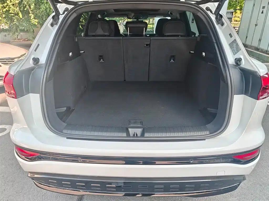 Audi Q6L e-tron 2026 First Edition — миниатюра 15