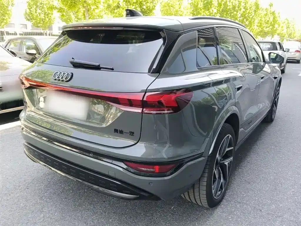 Audi Q6L e-tron 2026 First Edition — миниатюра 7