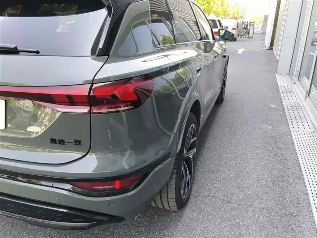 Audi Q6L e-tron 2026 First Edition — миниатюра 8