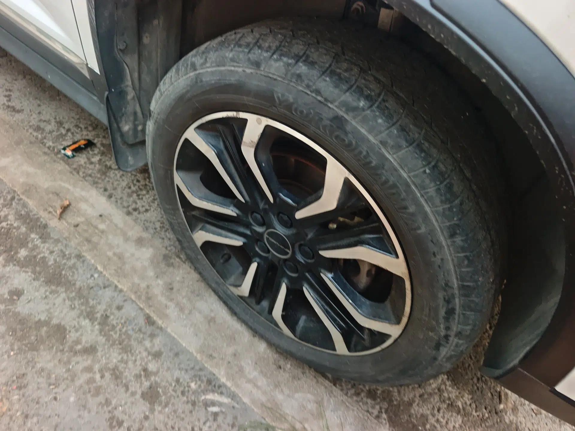FORTHING T5L 2020 Revised 1.5T Automatic Luxury 7-Seater — миниатюра 5