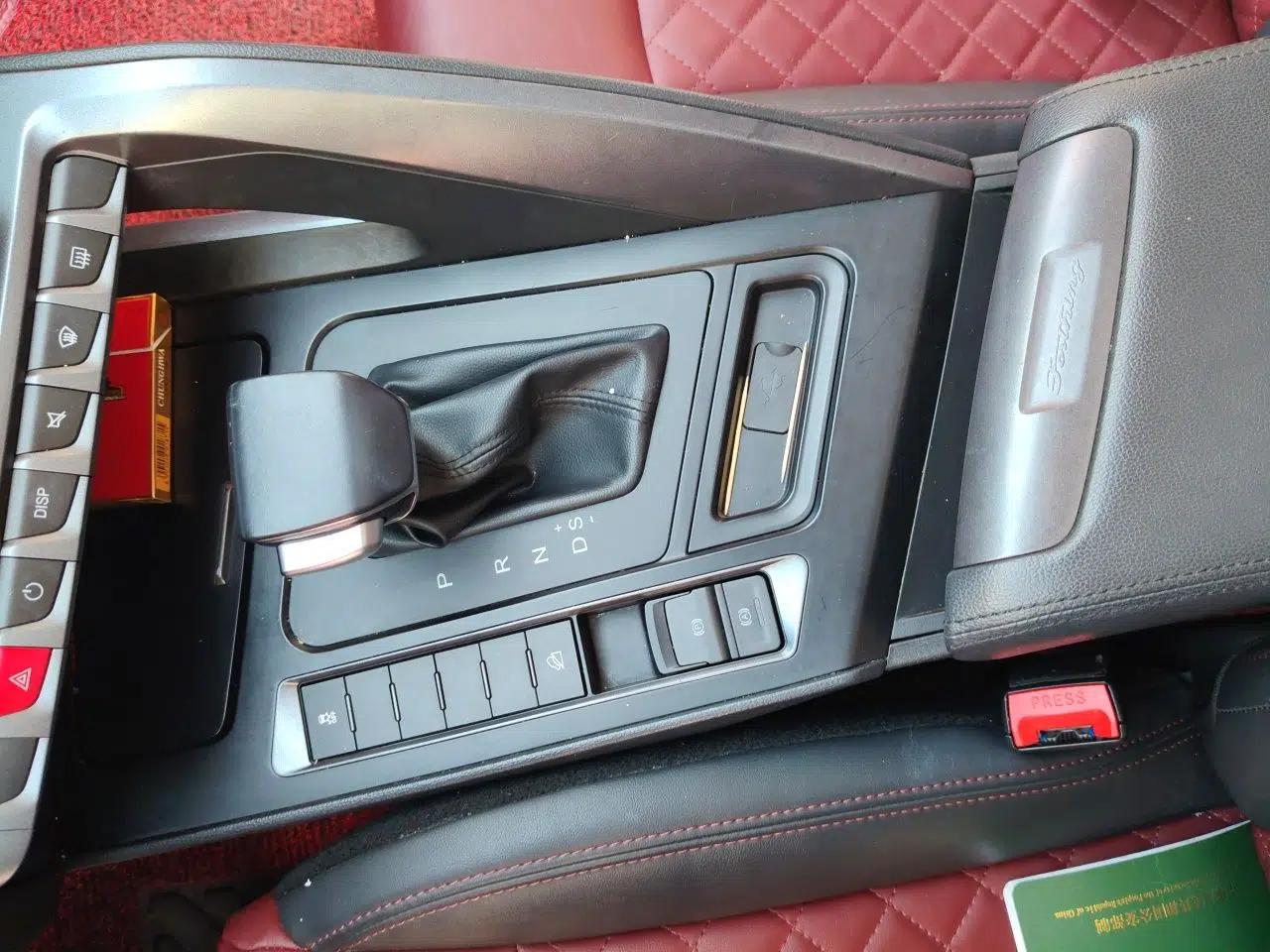 FORTHING T5L 2020 1.5T Automatic Luxury 7-Seater China VI Standard — миниатюра 15