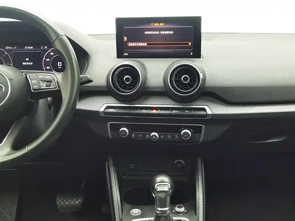 2019 Audi Q2L e-tron Pure Electric Smart Edition — миниатюра 12