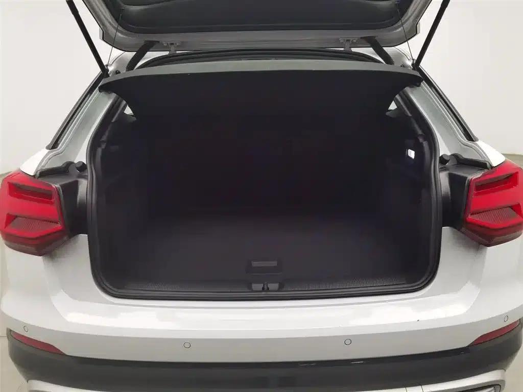 2019 Audi Q2L e-tron Pure Electric Smart Edition — миниатюра 16