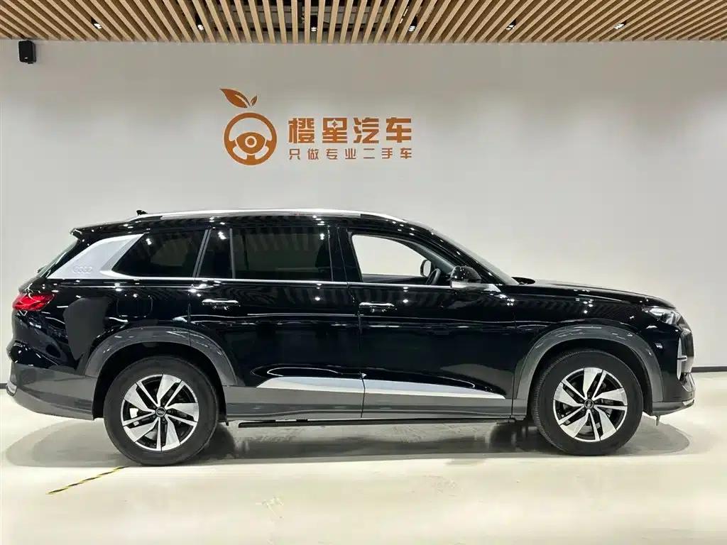 Audi Q6 2024 40 TFSI quattro Cloud View Edition, Feathered Forest Package, 7-seater — миниатюра 3