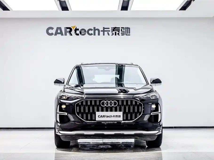 Audi Q6 2024 40 TFSI quattro Cloud View Edition, Feathered Forest Package, 7-seater — миниатюра 24