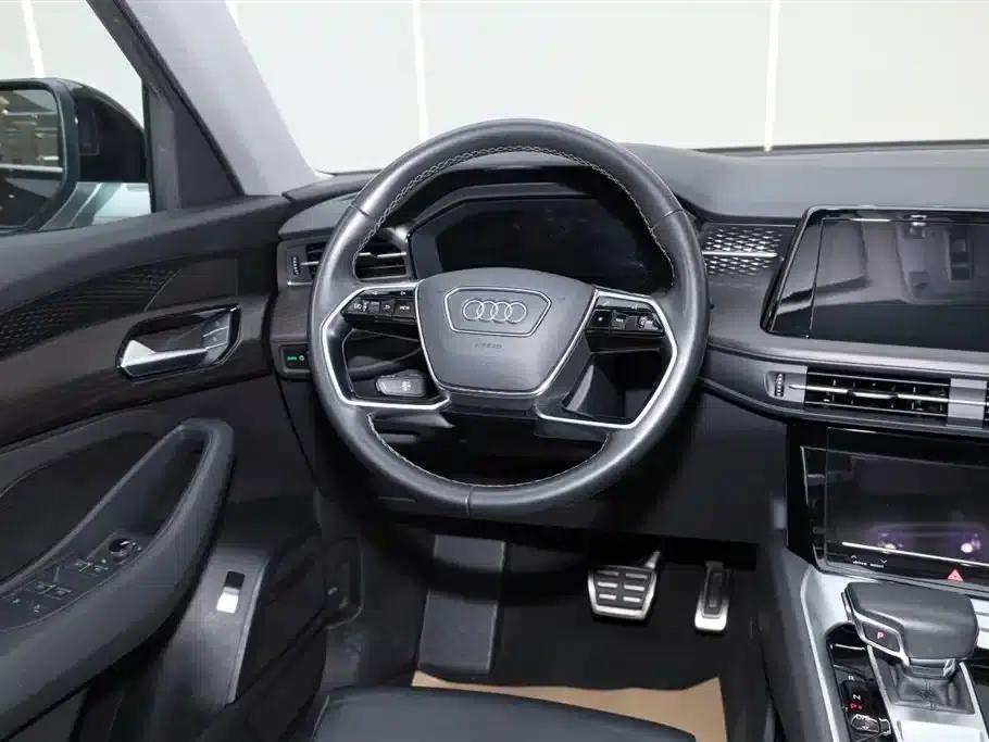 Audi Q6 2024 40 TFSI quattro Cloud View Edition, Feathered Forest Package, 7-seater — миниатюра 15