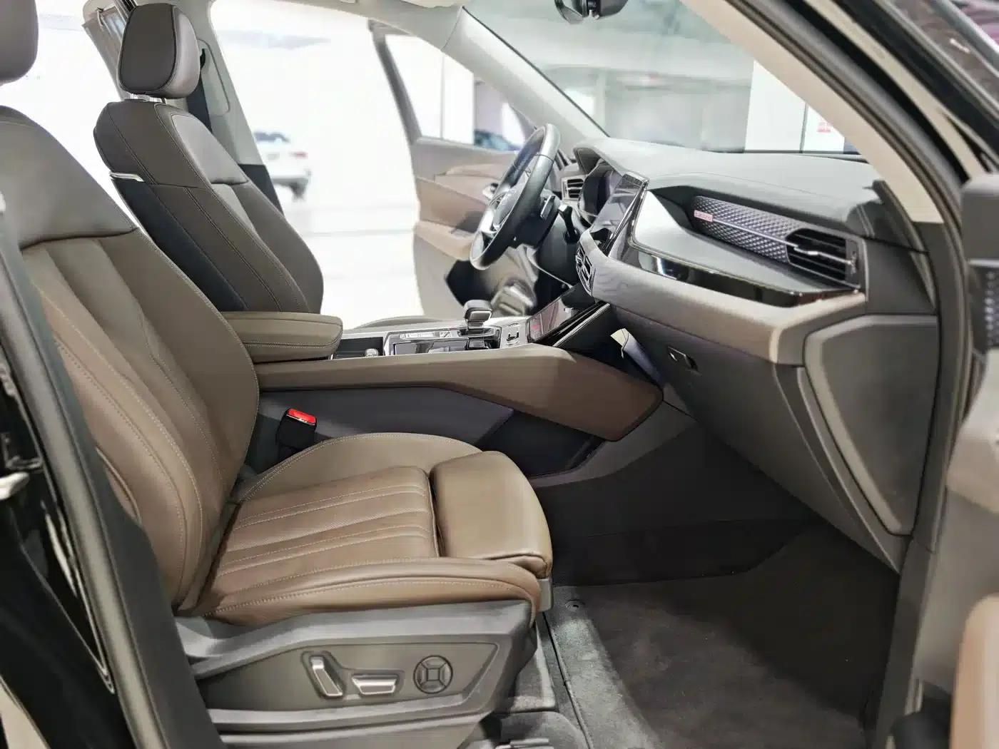 Audi Q6 2023 45 TFSI quattro Qiyun Edition Yulin Package — миниатюра 11