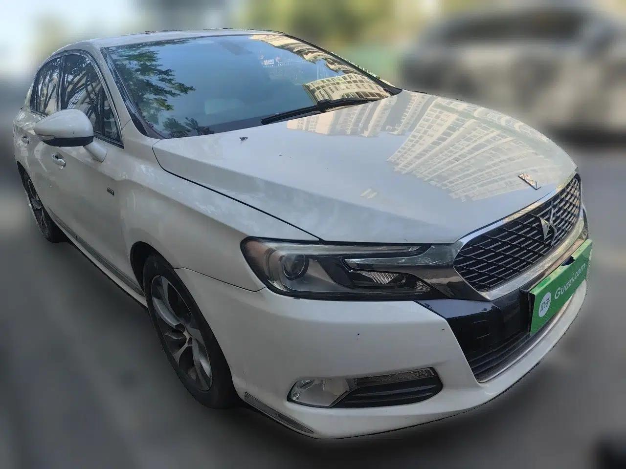 DS 5LS 2014 1.6T Luxury Edition THP160 — миниатюра 3