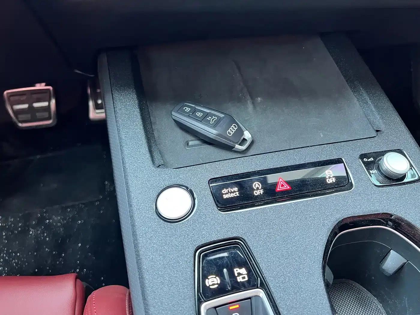 Audi A5L Sportback 2026 TFSI 150kW Intelligent Quattro Model — миниатюра 8