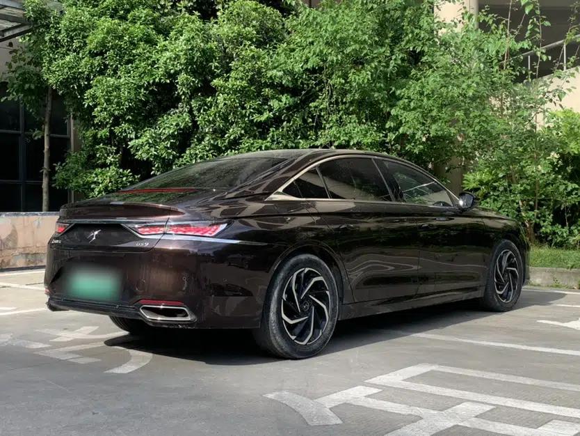 DS 9 New Energy 2021 1.6T E-TENSE Montmartre Advanced Plug-in Hybrid — миниатюра 10