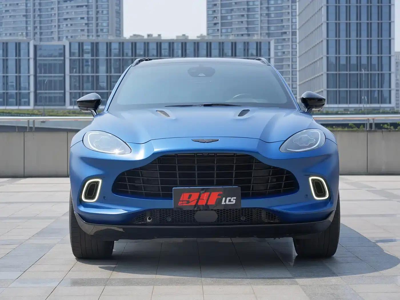 Aston Martin DBX 2022 3.0T STRAIGHT-SIX — миниатюра 3