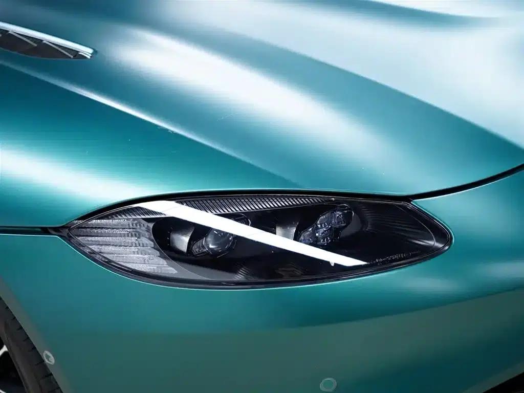 2022 V8 Vantage 4.0T V8 F1 Edition Coupe — миниатюра 15