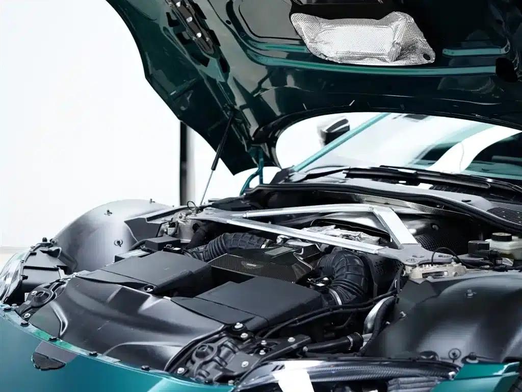 2022 V8 Vantage 4.0T V8 F1 Edition Coupe — миниатюра 54