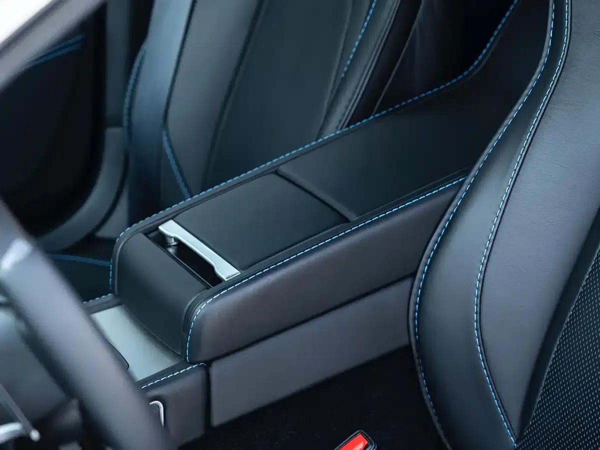 2016 Rapide 6.0L S — миниатюра 11