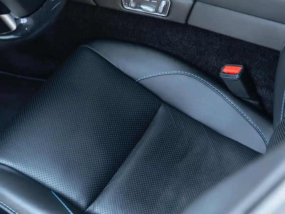 2016 Rapide 6.0L S — миниатюра 7