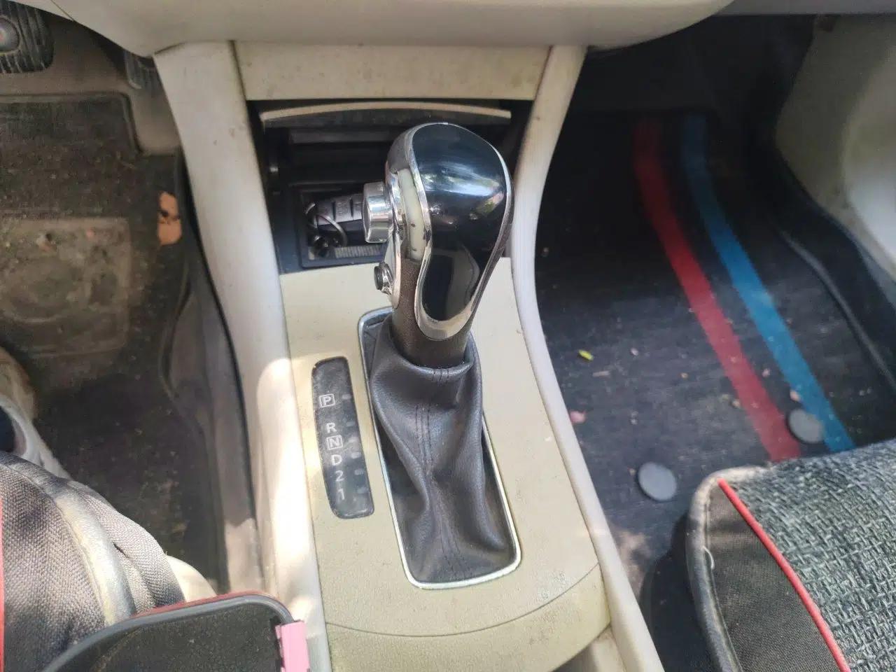Dongfeng Aeolus A60 2016 1.6L Automatic Luxury Model — миниатюра 15