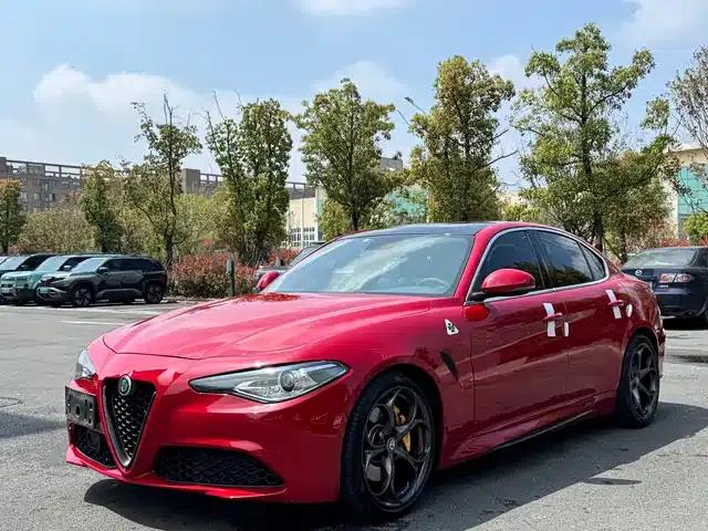 Giulia Juliet 2017 2.0T 280HP Luxury Edition